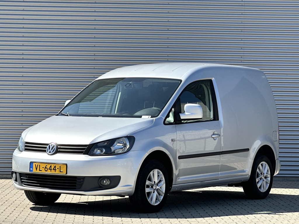 53038936