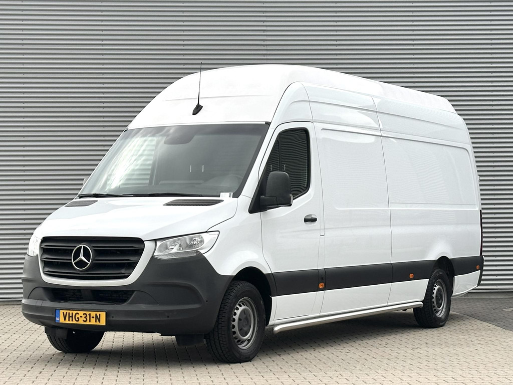 56391896