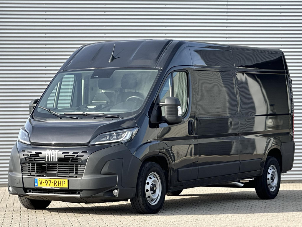 56912943