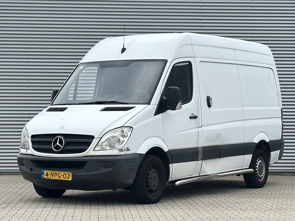 57554668